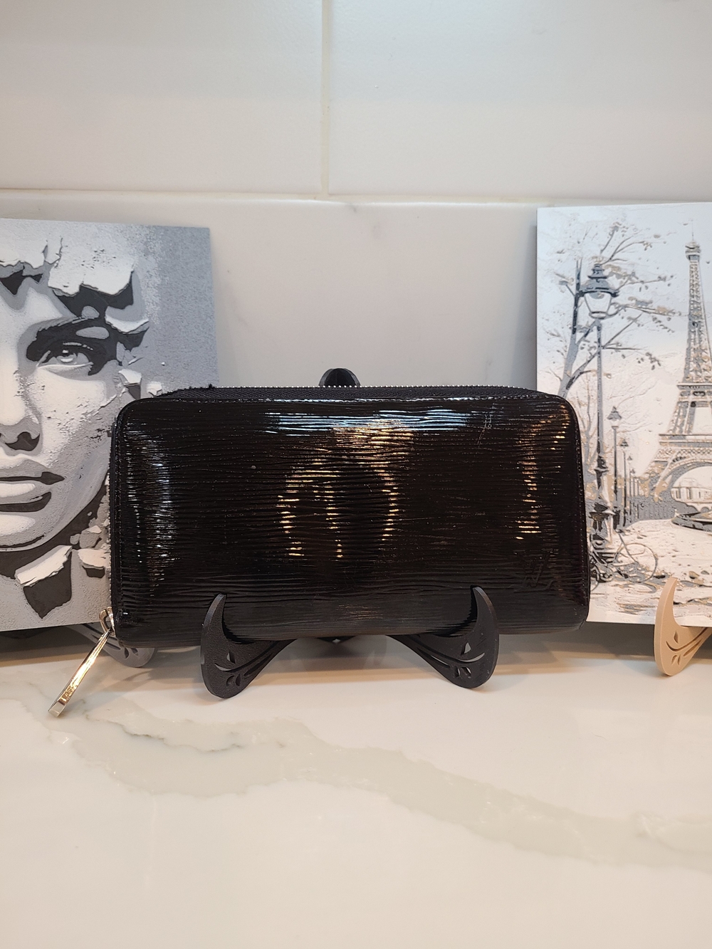 Louis Vuitton Electric Black Patent Epi Leather Zip-Around Wallet Fair